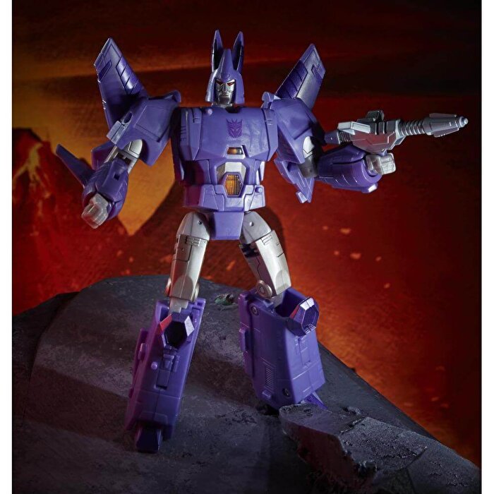 Transformers Generations War for Cybertron: Kingdom Voyager WFC-K9 Cyclonus F0692