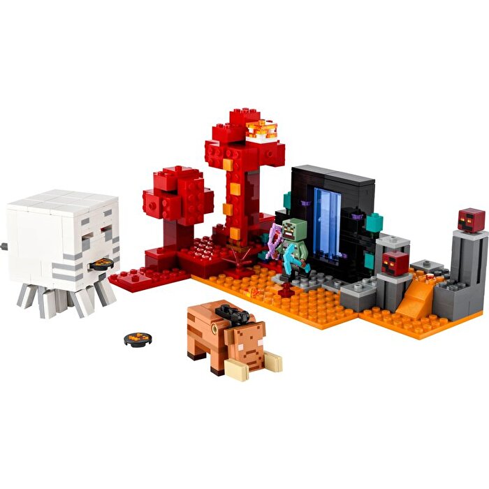 LEGO Minecraft Nether Geçidi Pususu 21255