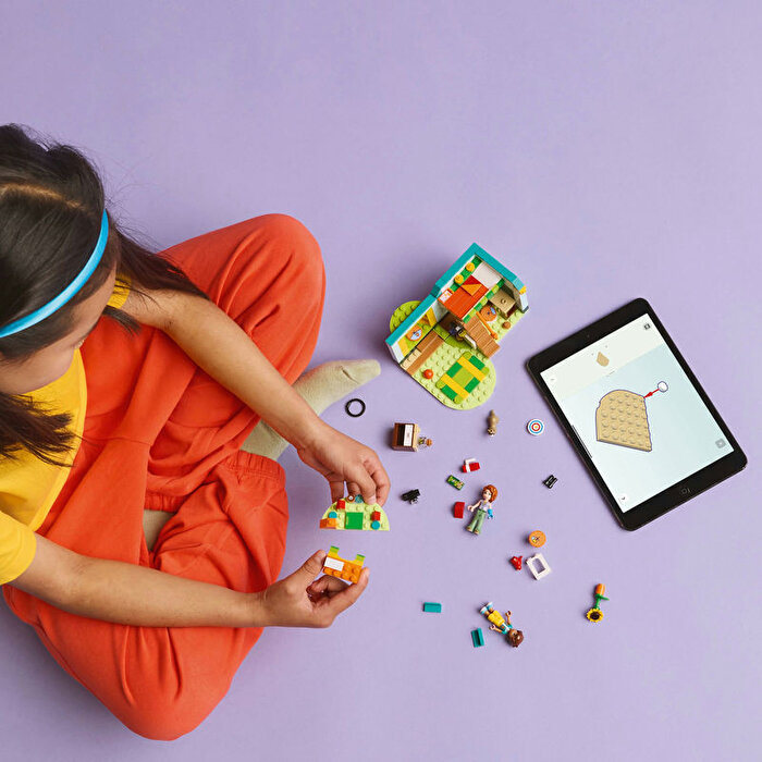 LEGO Friends Autumn’un Odası 42646