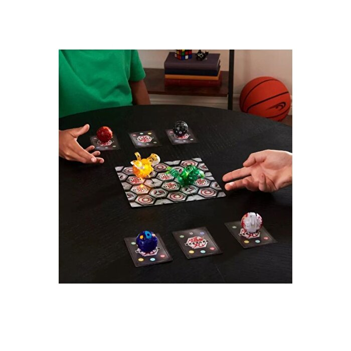 Bakugan Legend Nova S5 Fi̇gür Beyaz Pegatrix