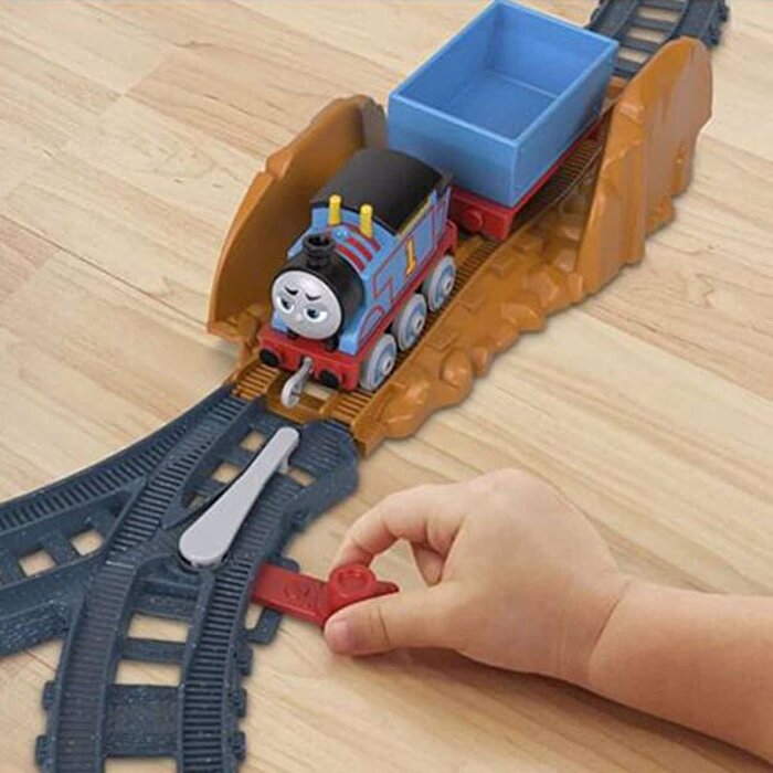 Thomas ve Arkadaşları Tren Seti Sür Bırak Wooden Bridge Delivery HHV79