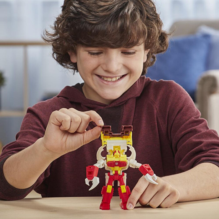Transformers Cyberverse Tek Adımda Dönüşen Figür Repugnus E7073