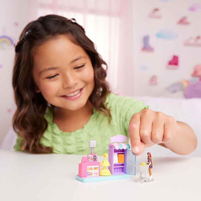 Barbie Mini BarbieLand Bebek ve Oyun Seti JCR33