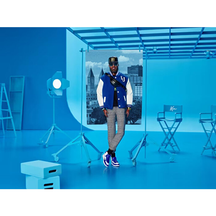 Barbie Signature LeBron James Kenbassadors Bebek HRM33