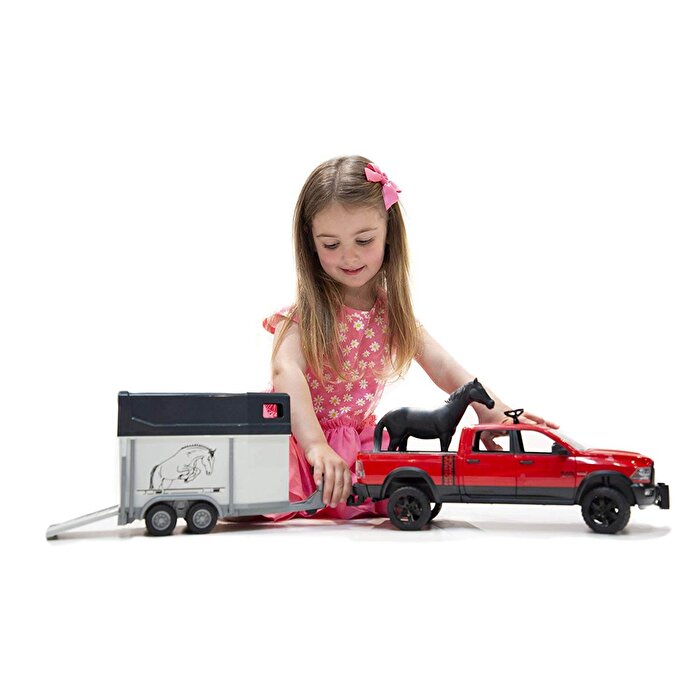 Bruder Ram 2500 Pickup ve Atıyla Beraber Nakil Römorku