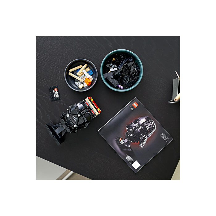 LEGO Star Wars Darth Vader Kaskı 75304