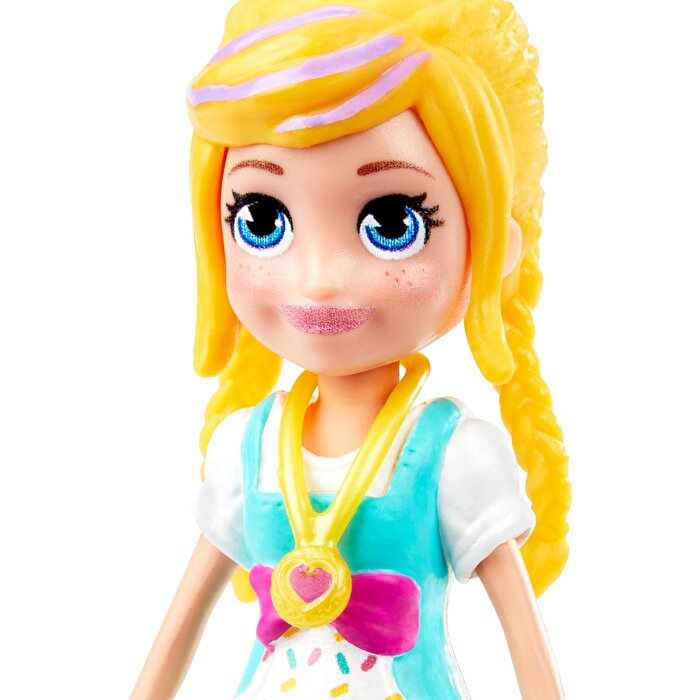 Polly Pocket ve Arkadaşları Serisi Mavi Beyaz Kıyafetli Polly GKL27