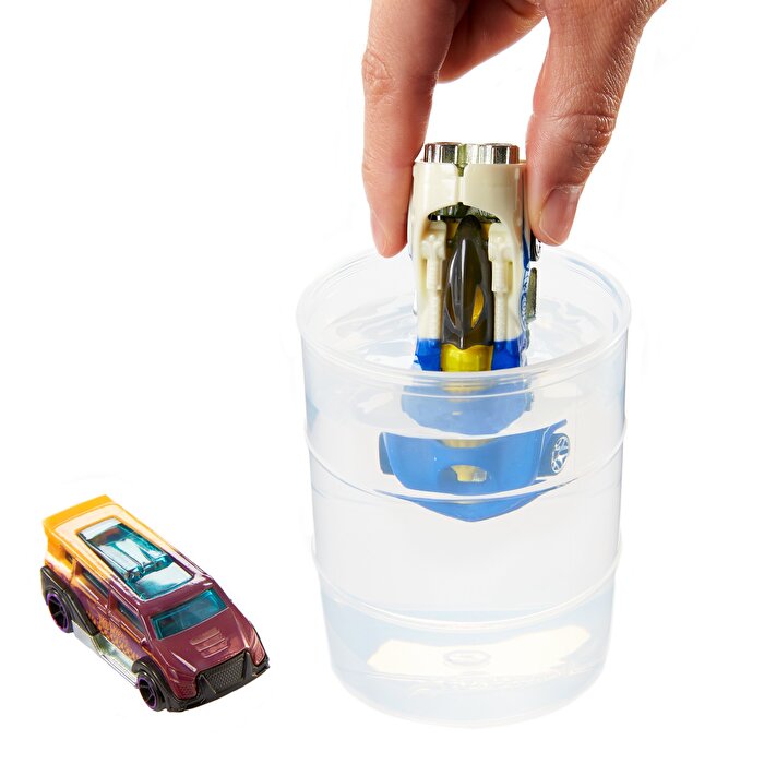 Hot Wheels Color Reveal HBN63