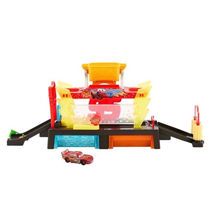 Cars Renk Değiştiren Mcqueen Ile Yıkama Oyun Seti