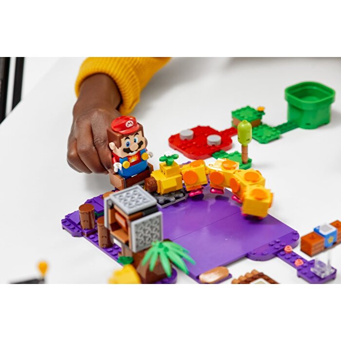 LEGO Mario Wigglers Poison Bataklık Genişletme Seti 71383